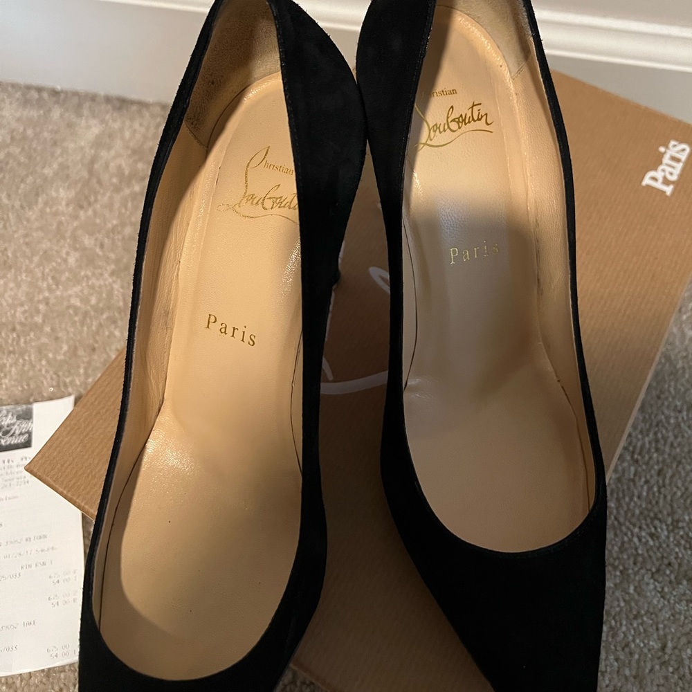 CHRISTIAN LOUBOUTIN BLACK SUEDE HEELS - Picture 7 of 13